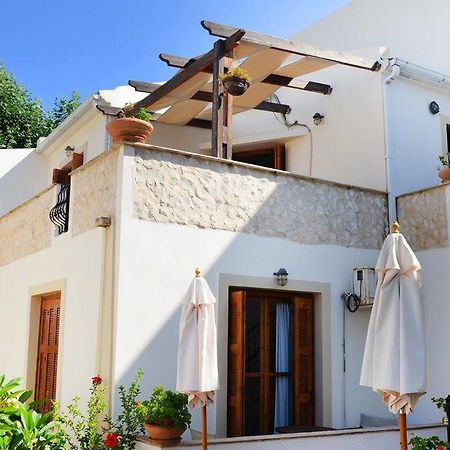 Potoula Apts كاتو ذاراتسو المظهر الخارجي الصورة